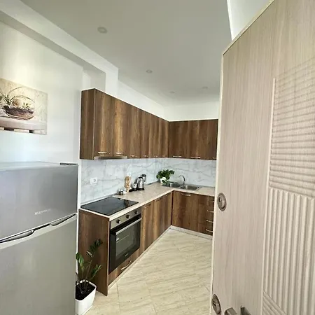 Trea Accomodations- Vola * Vlorë