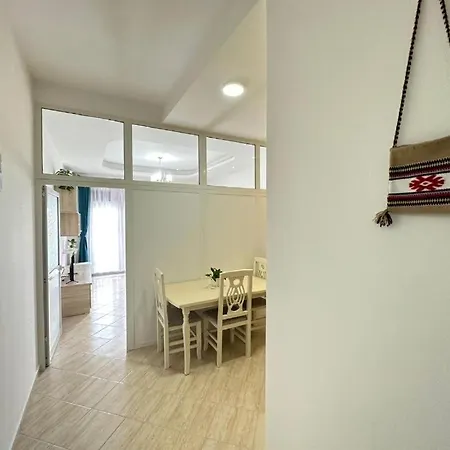 Trea Accomodations- Vola Apartment *
