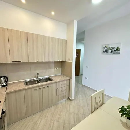 Trea Accomodations- Vola Vlore