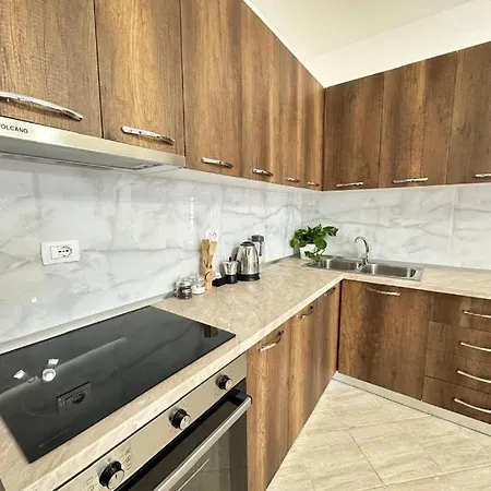 Trea Accomodations- Vola Apartment *